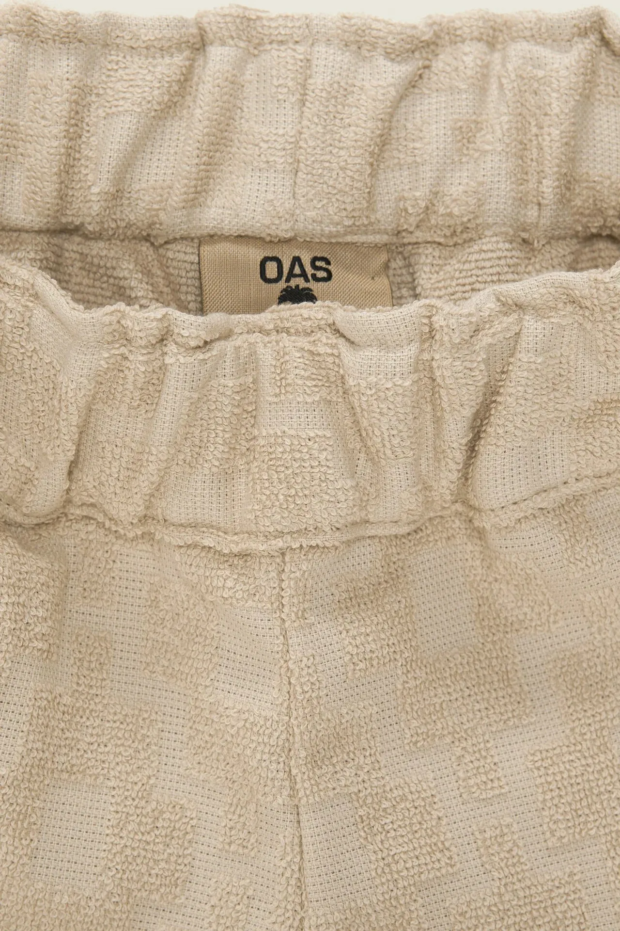 BEIGE MACHU TERRY SHORTS