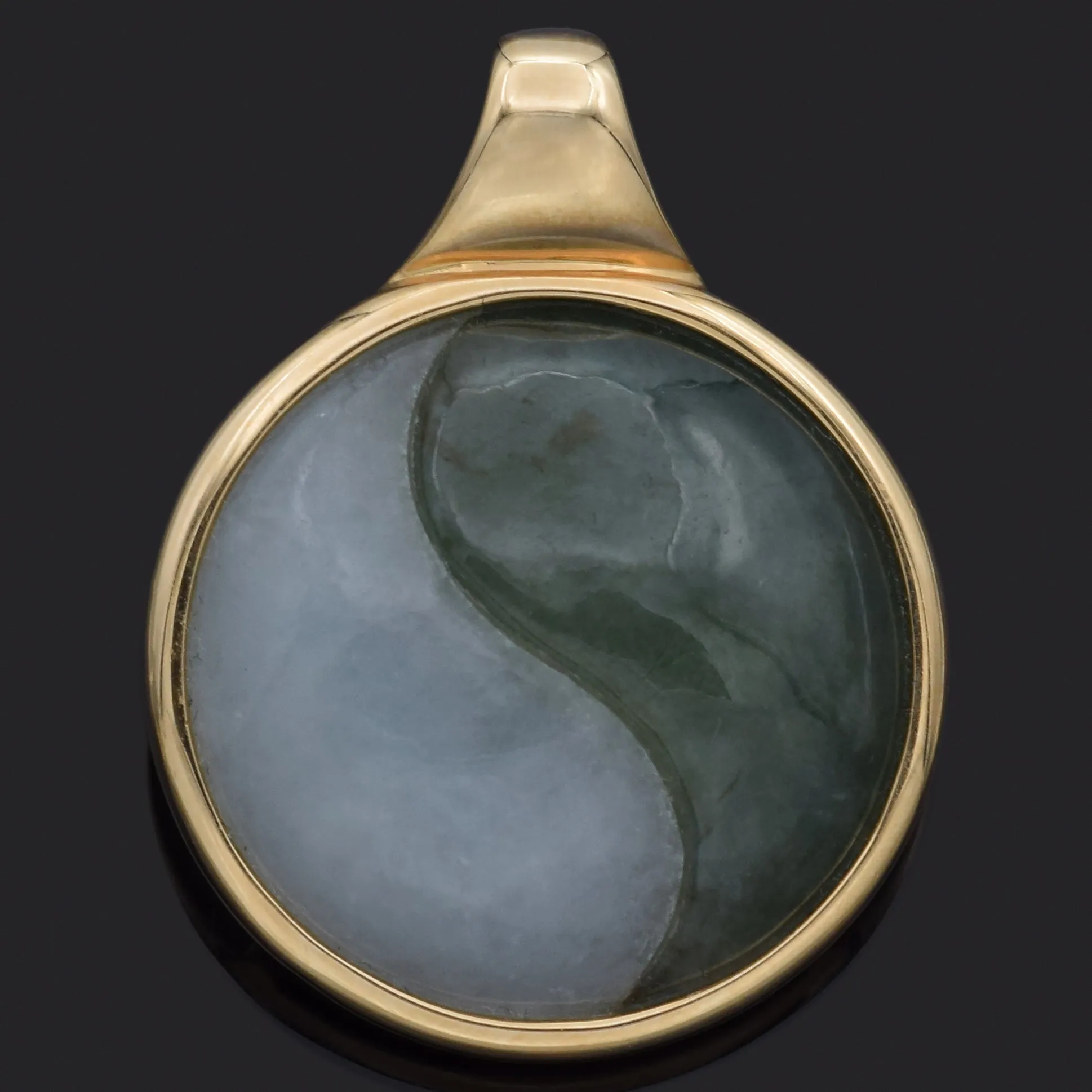 Estate 14K Yellow Gold Green Jade Ying Yang Pendant