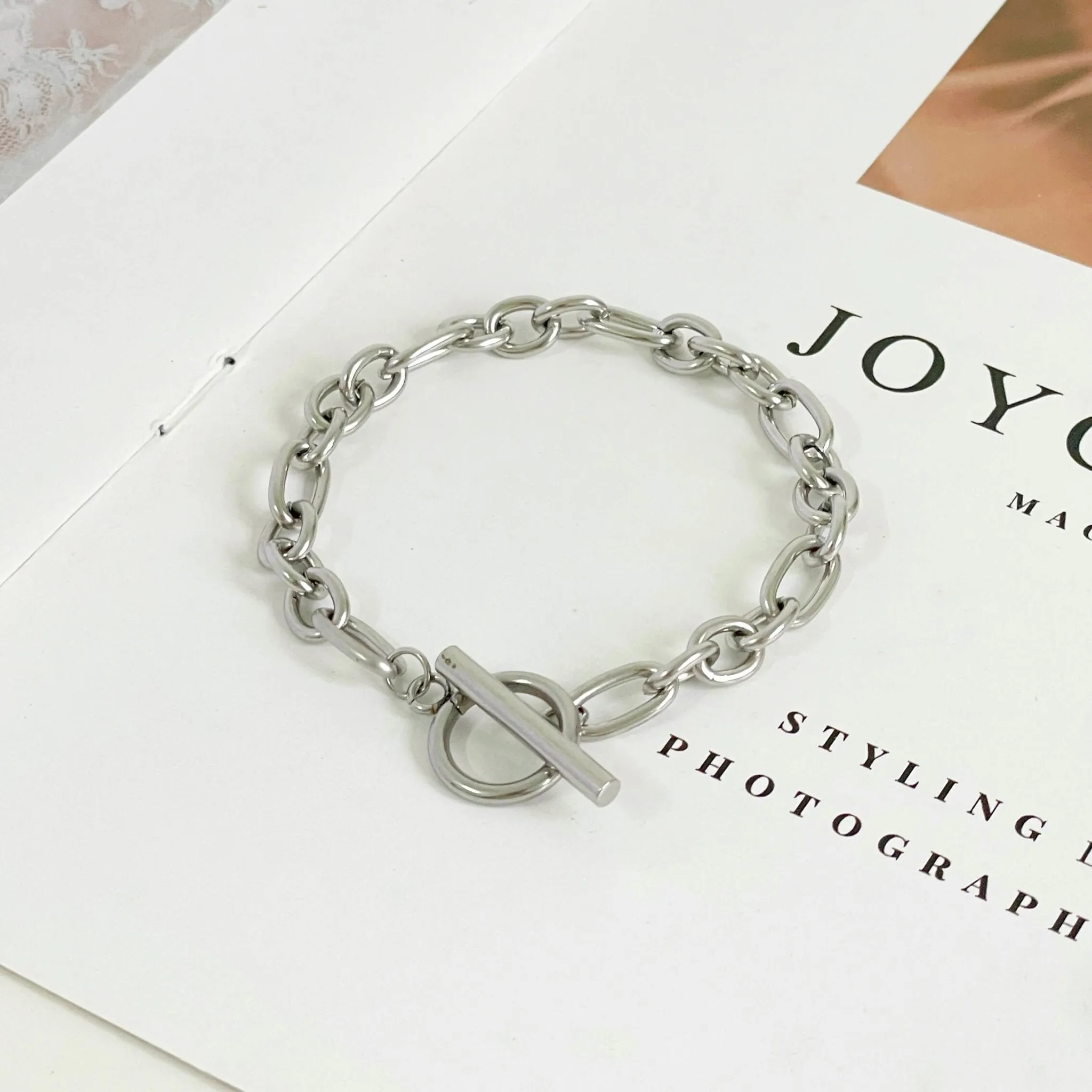 Oval Cable Chain Bracelet