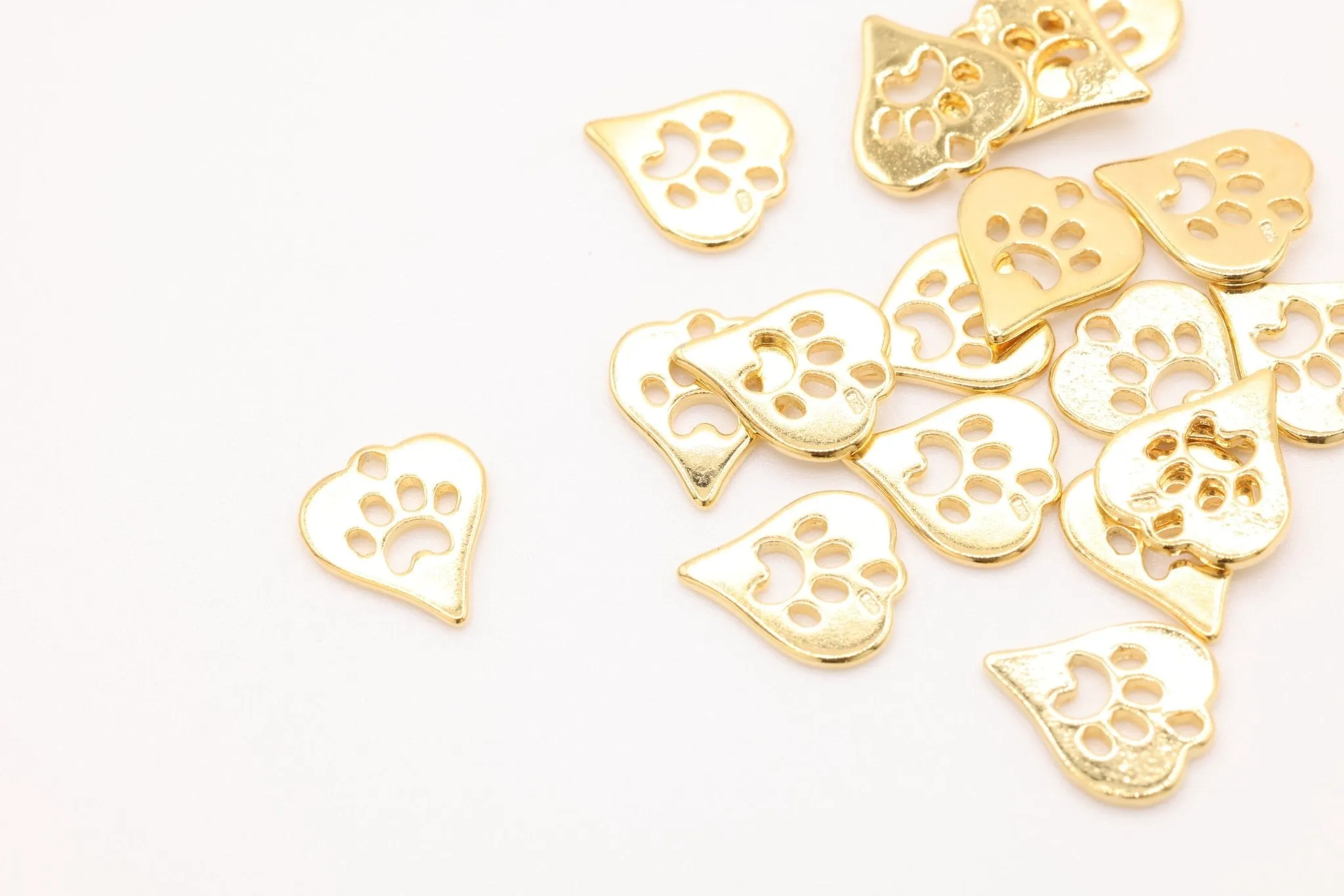 Shiny Vermeil Wholesale Gold Heart Dog Cat Paw Charm, 18K Gold Plated Sterling Silver, Paw Cut Out Charm, Animal Paw, Dog Foot Print