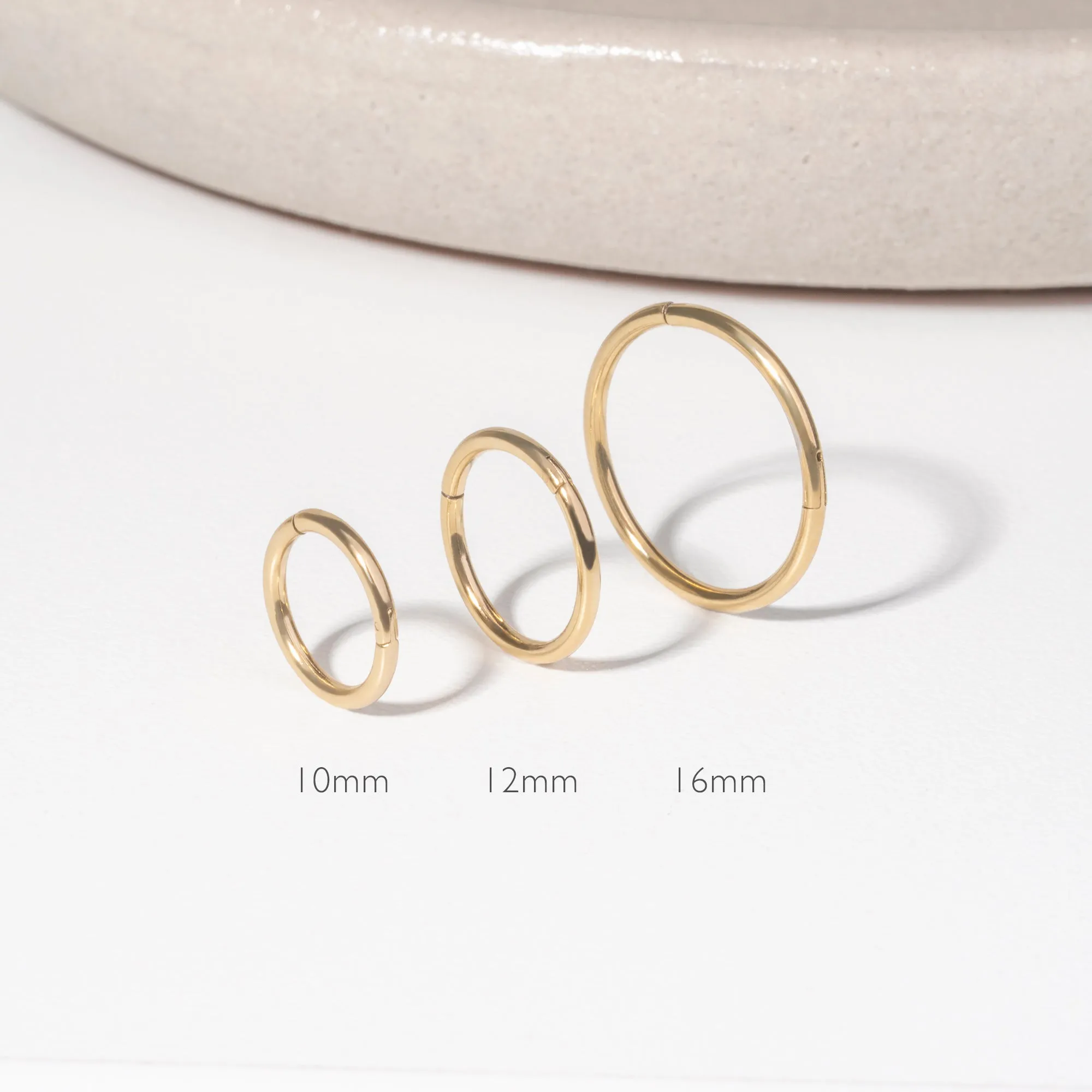 Svelto Infinite Hoop Earrings - 10 mm